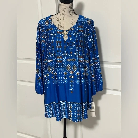 Ruby Rd. Blue Patterned Blouse - Picture 2 of 11